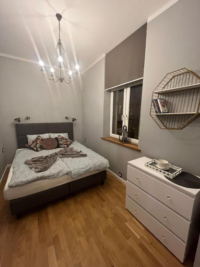 Apartament Przy Ratuszu Apartment Барчево Екстериор снимка